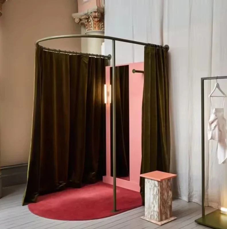 2026 Idee di Design per Intern - Interior Design Living Room Ideas recensione e prezzo