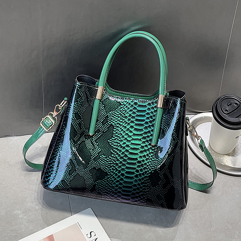 2025 Borsa da donna in pelle d - Interior Design High End recensione e prezzo