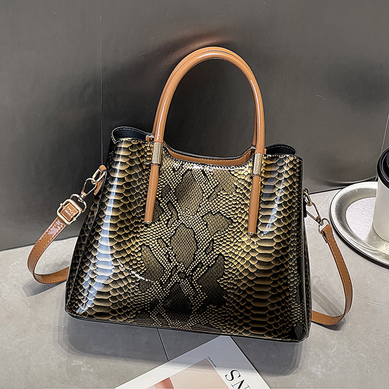 2025 Borsa da donna in pelle d - Interior Design High End recensione e prezzo